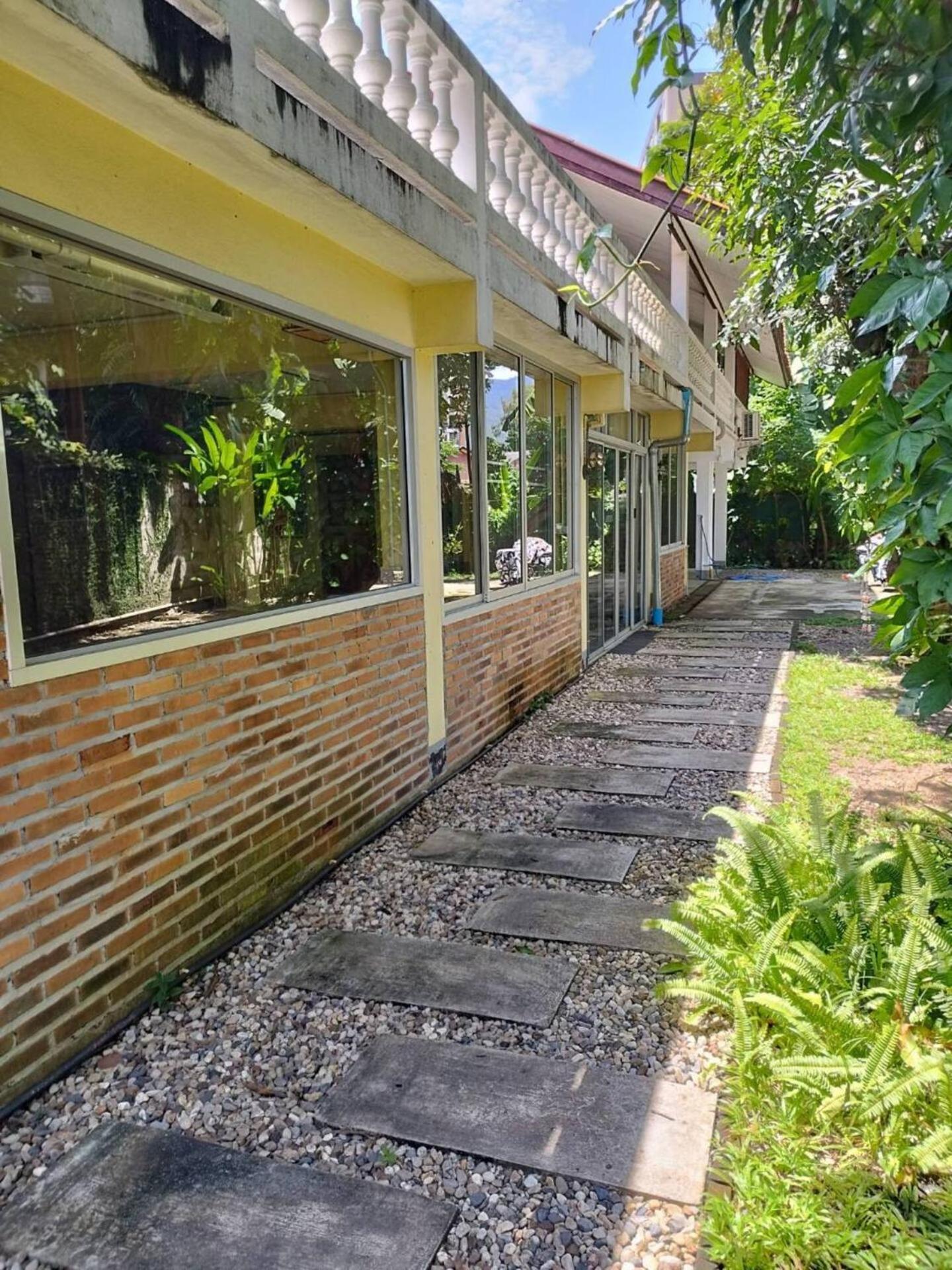 Atelier 36 Hotel Chiang Mai Luaran gambar